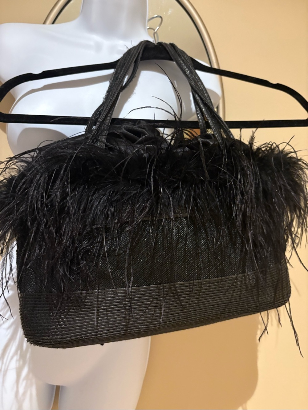 Vintage Perry Ellis Elegant Black Ostrich Feather Trim Woven Tote Bag Purse 14โ